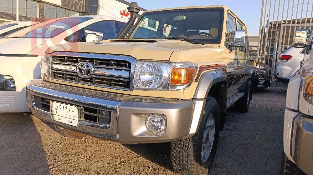 Toyota Land Cruiser 70